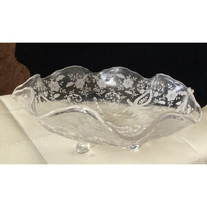 Viking Glass 3 Toed Crimped/Wavy Serving Bowl W/Prelude Etching Vintage *Read